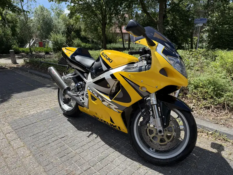 Suzuki GSX-R 750