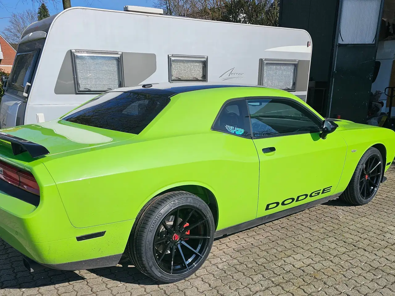 Dodge Challenger