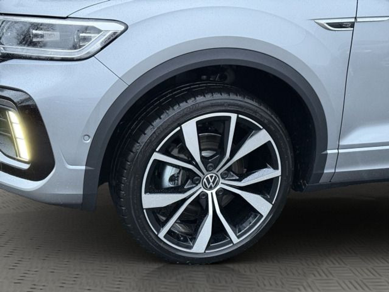 Volkswagen T-Roc R-Line 1.5 TSI DSG ACC + PANO + AHK — photo 8