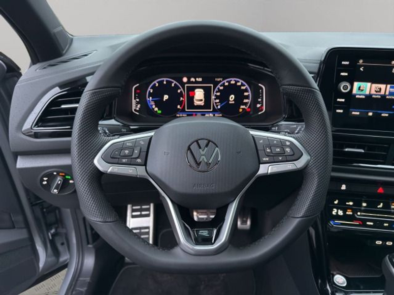 Volkswagen T-Roc R-Line 1.5 TSI DSG ACC + PANO + AHK — photo 10