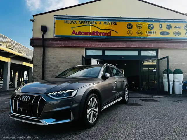 Audi A4 allroad 45 TDI tiptr. Bus