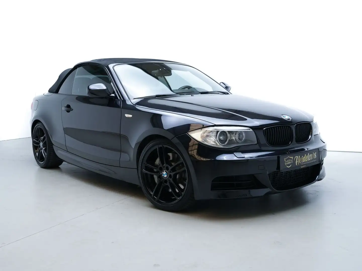BMW 135 i Cabrio M Paket NAVI*XENON*LEDER*AUTOMATIK*SH Schwarz - 1