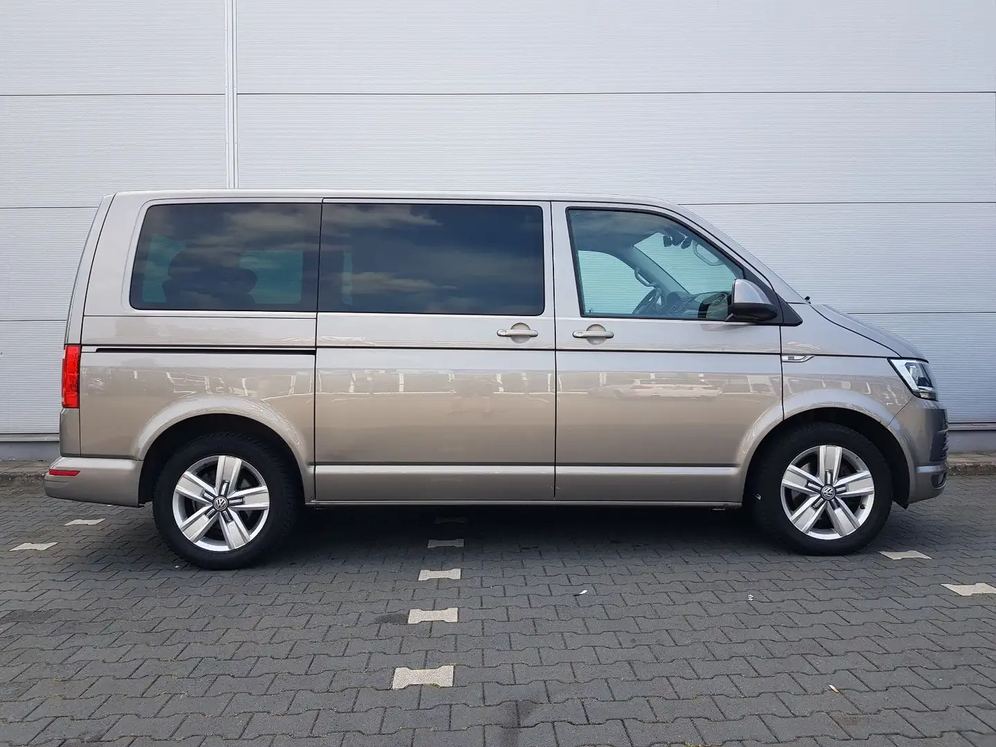Volkswagen T6 Multivan T6 Bus Multivan Comfortline+Autom.+Top Zustand.. Beige - 1