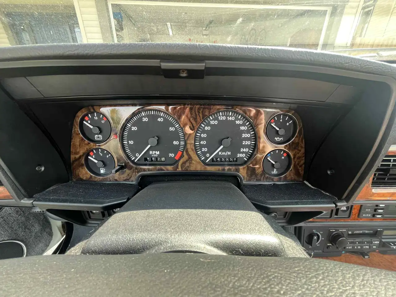 Jaguar XJS снимка Jaguar XJS