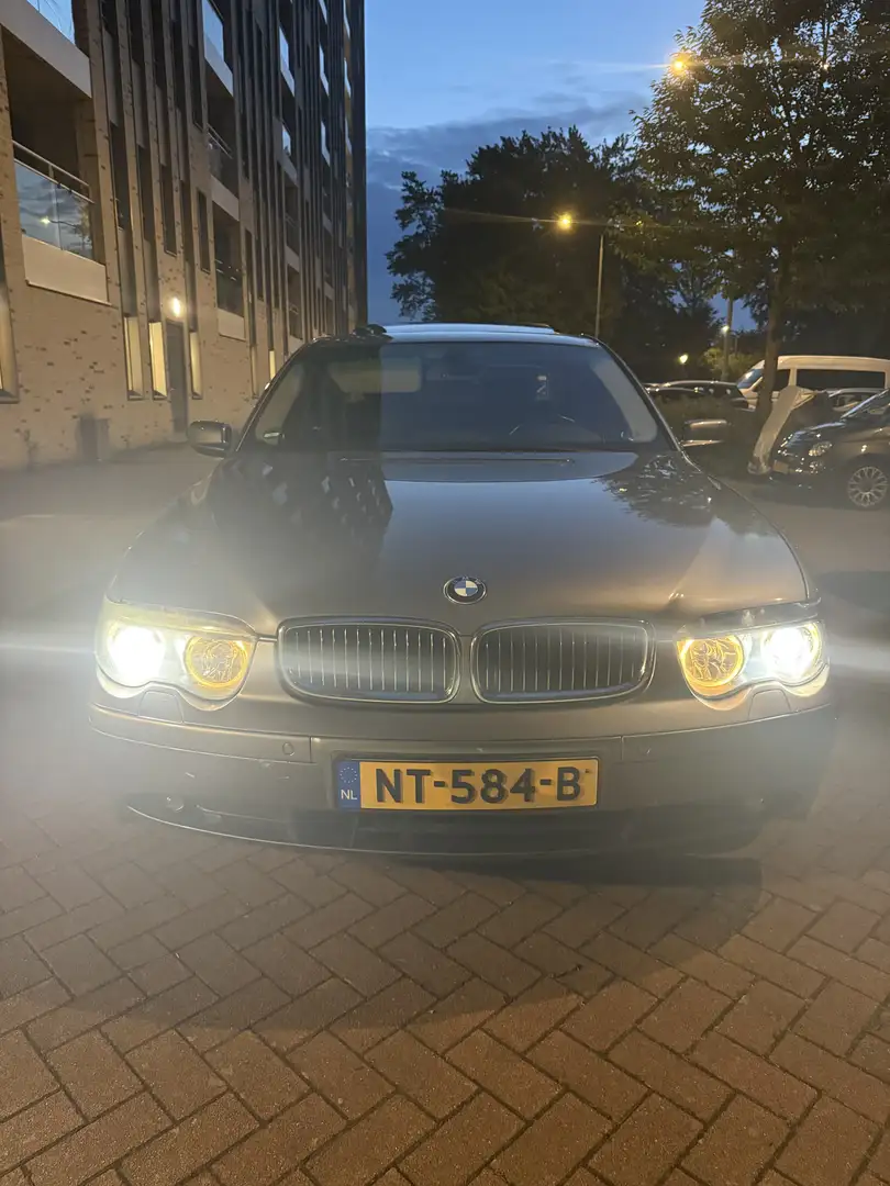 BMW 745 745i Gris - 1