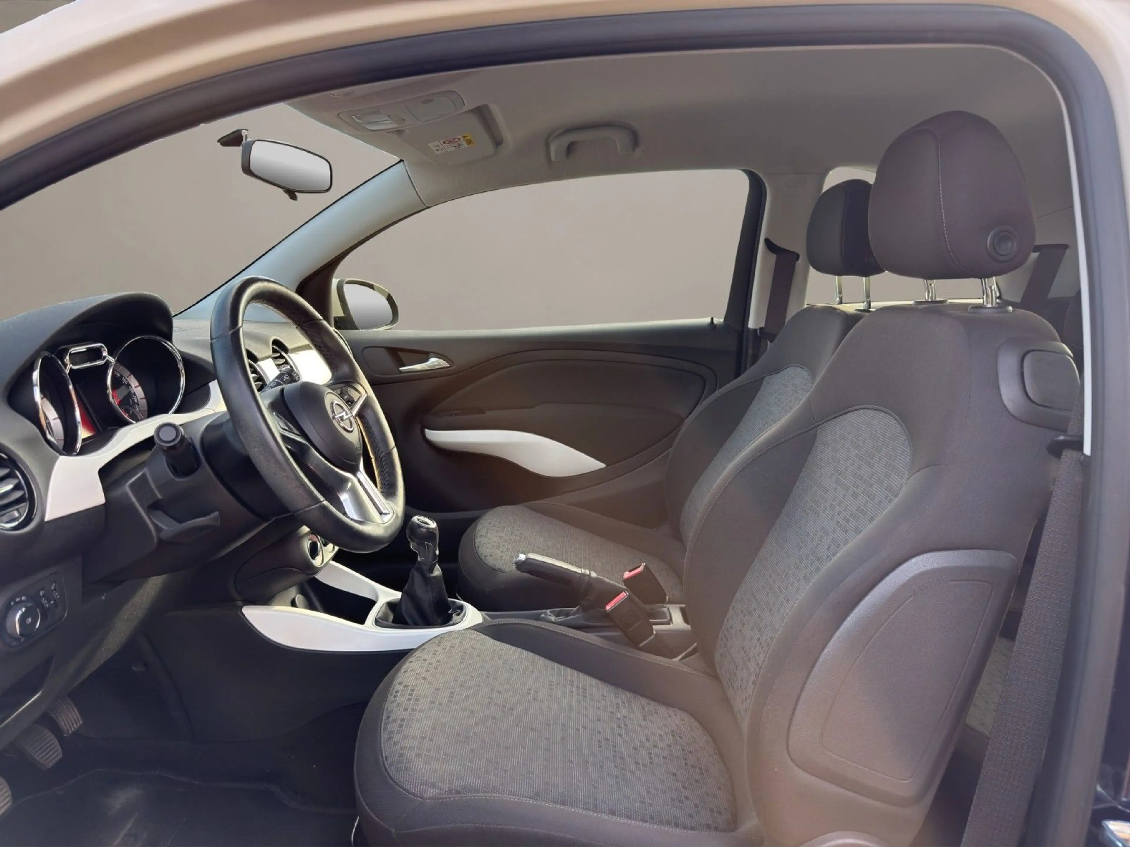 Opel Adam Jam PDC SHZ GRA Lenkradheizung TÜV NEU — photo 2