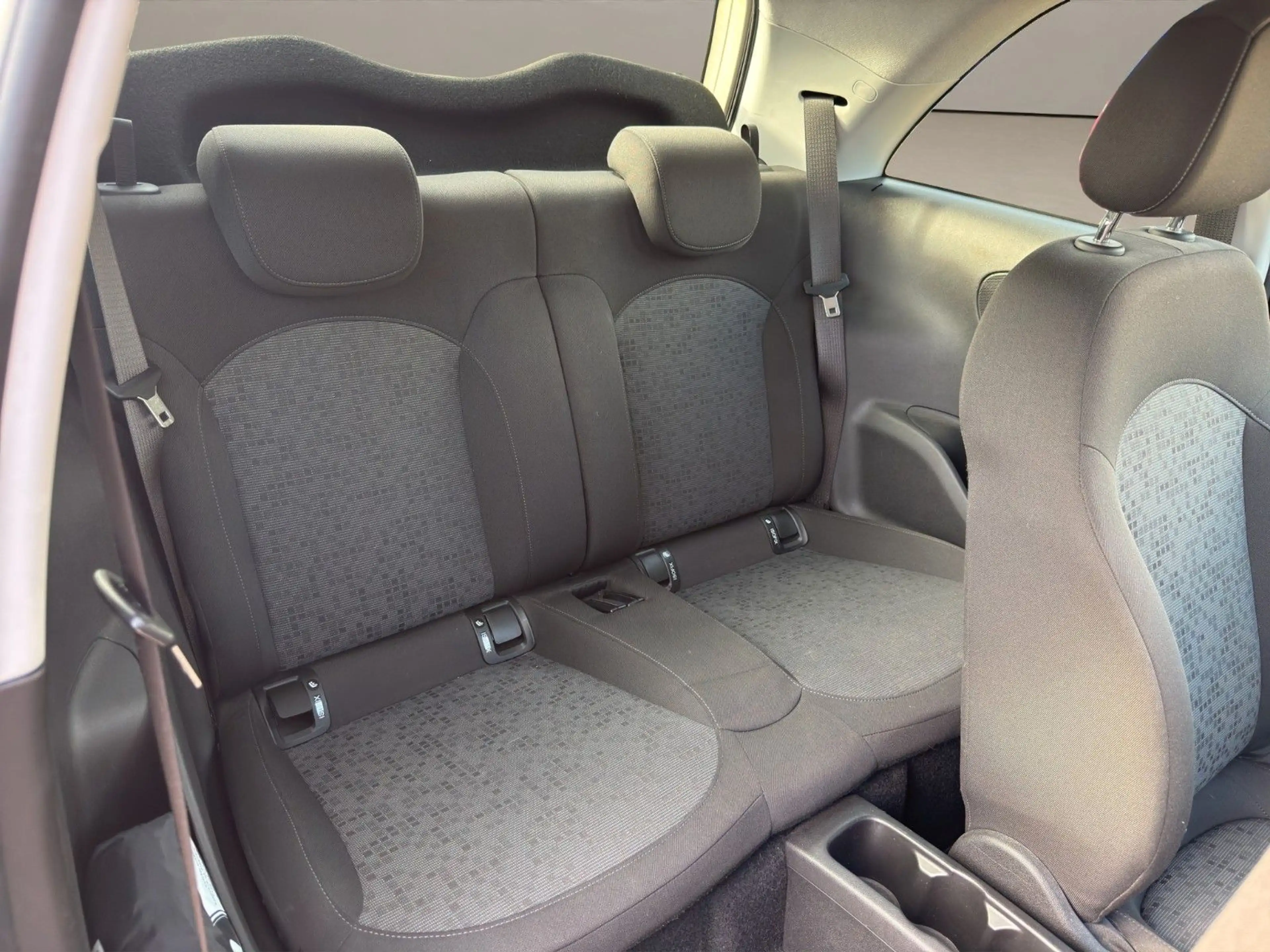 Opel Adam Jam PDC SHZ GRA Lenkradheizung TÜV NEU — photo 14