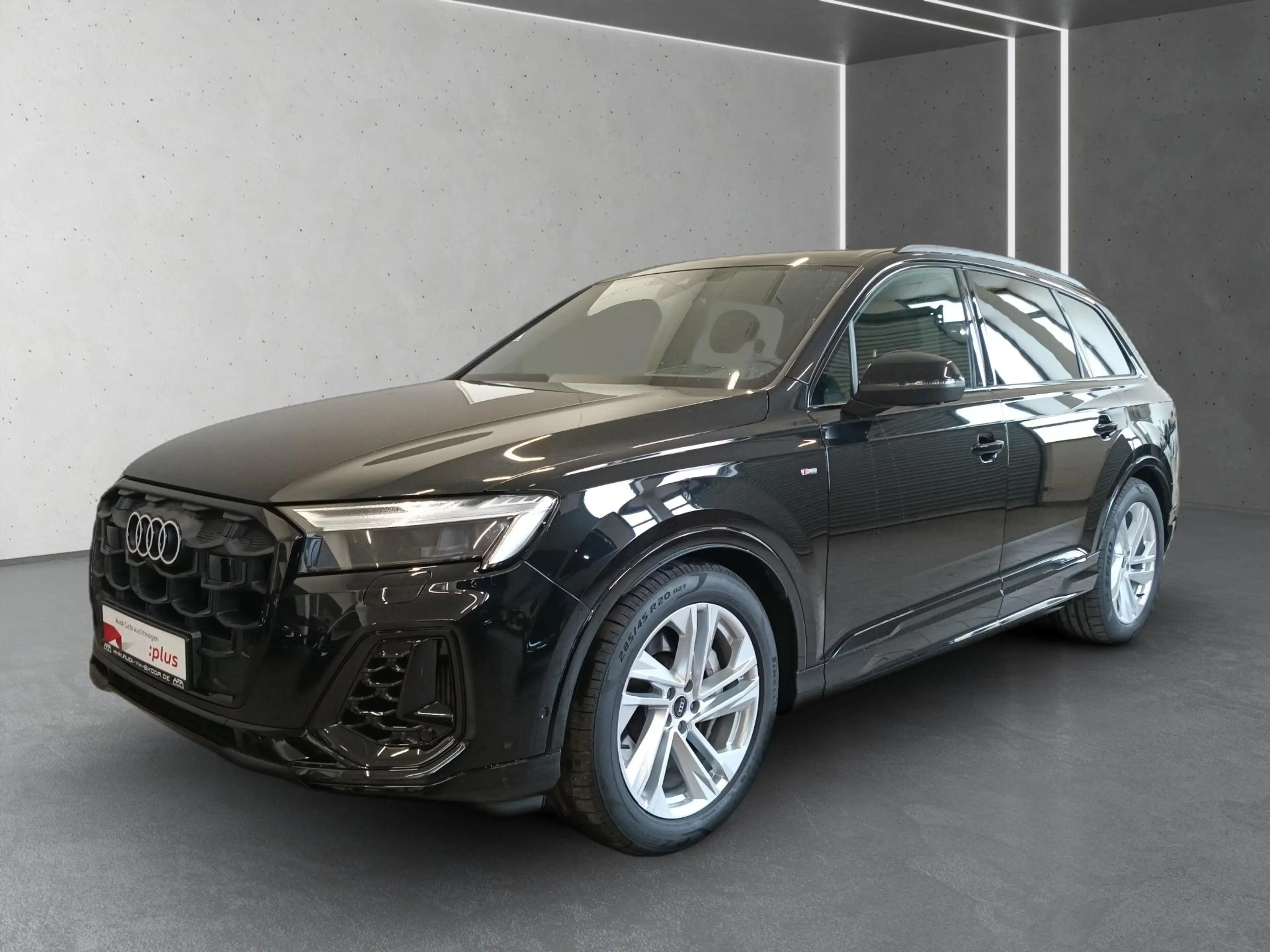 Audi Q7 TFSI e qu. tiptr. S-Line*AHK*Luft*Pano*Matrix — photo 2