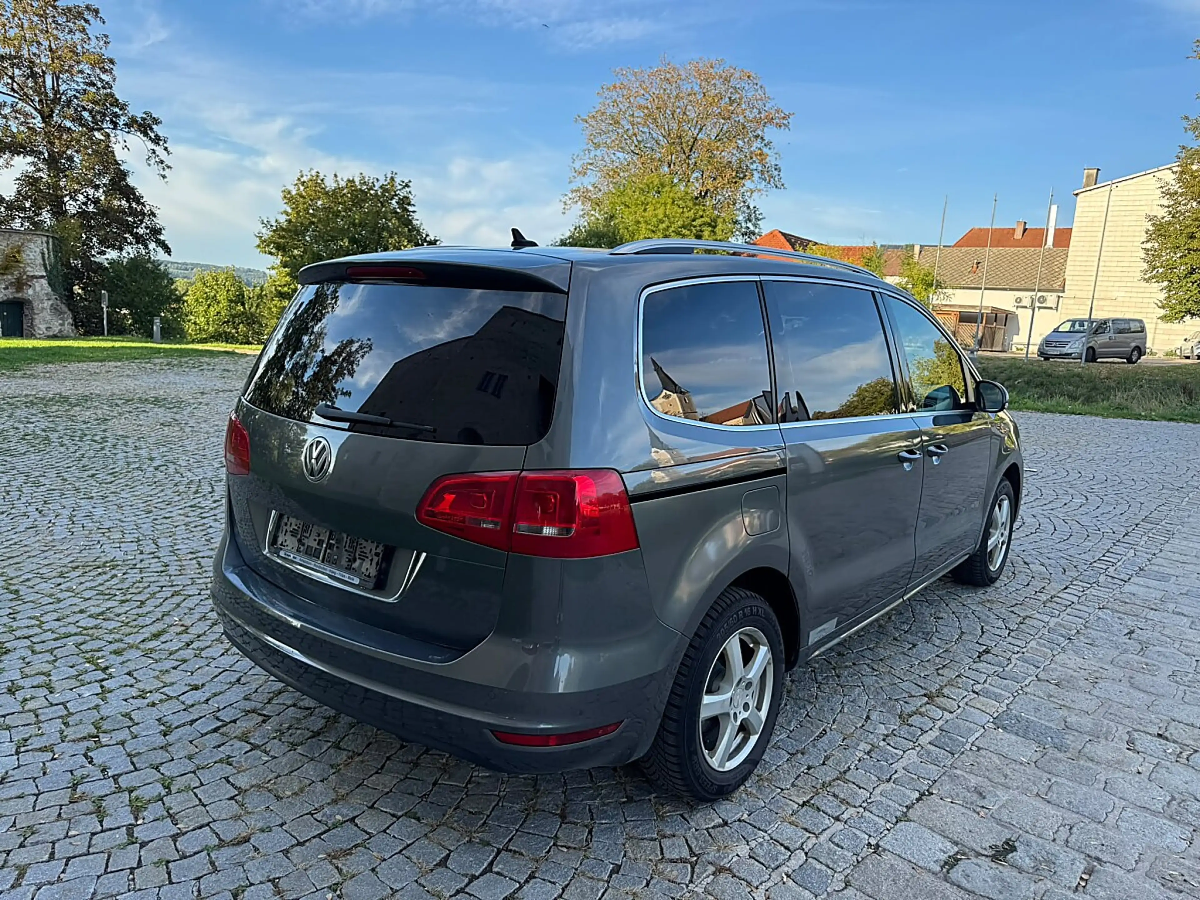 Volkswagen Sharan 2.0 TDI Sky 6 Sitzen Allrad — photo 8