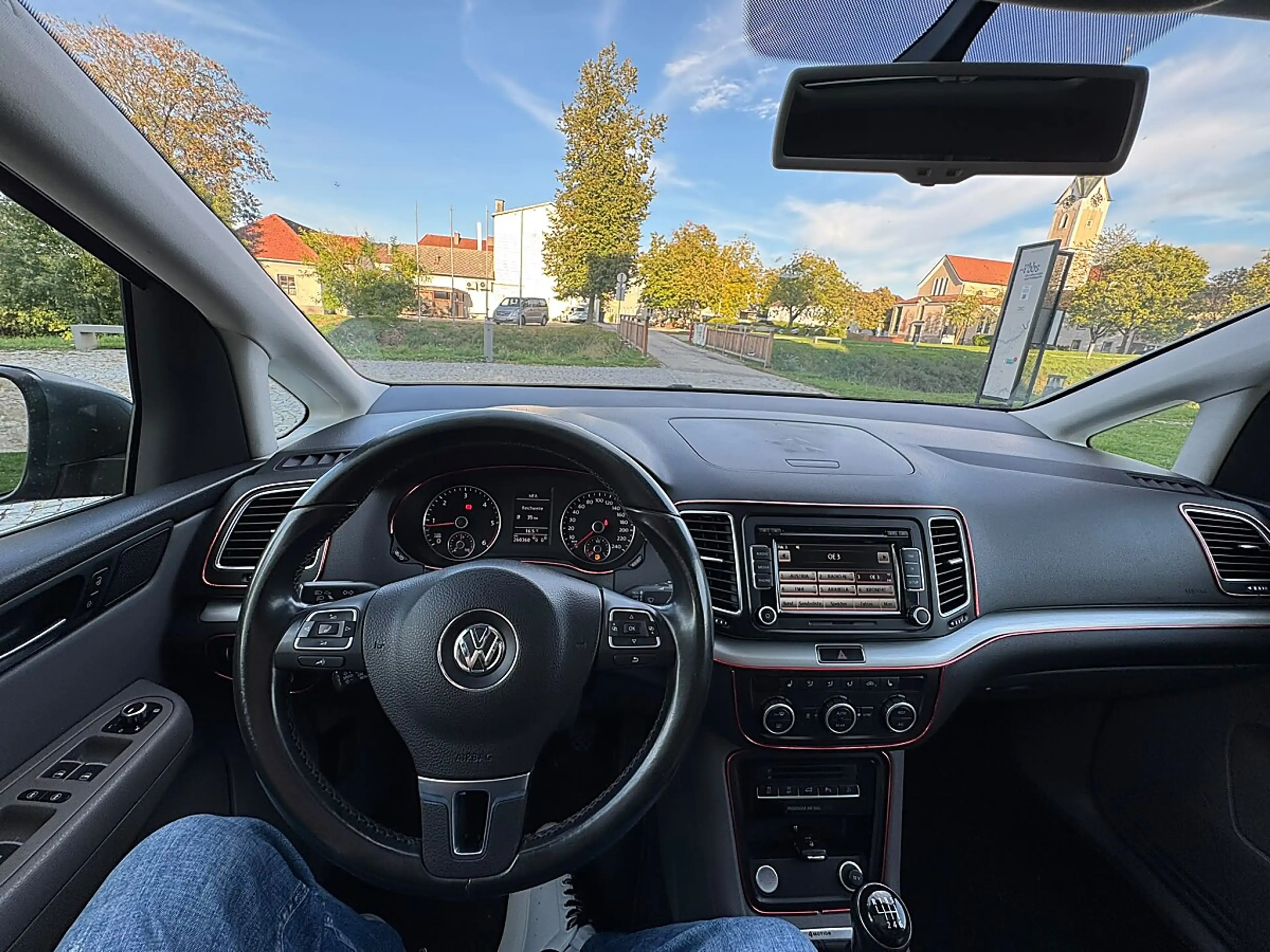 Volkswagen Sharan 2.0 TDI Sky 6 Sitzen Allrad — photo 11