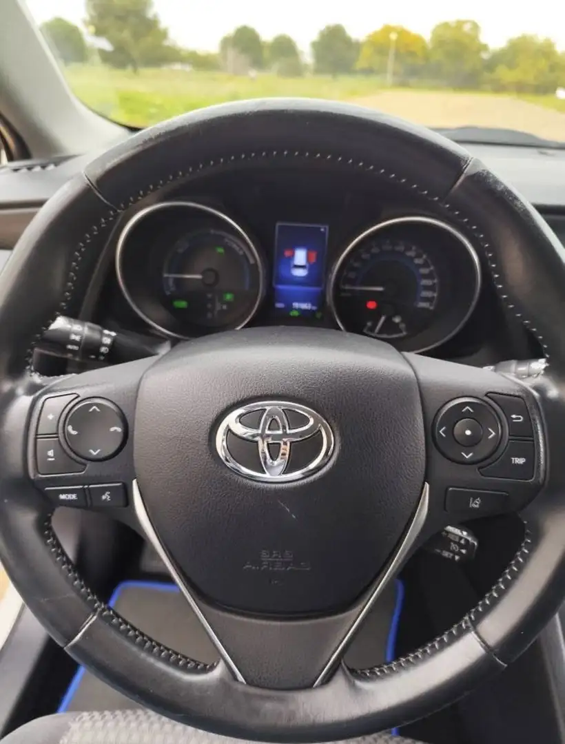 Toyota Auris 1.8 Hybrid Executive - 2