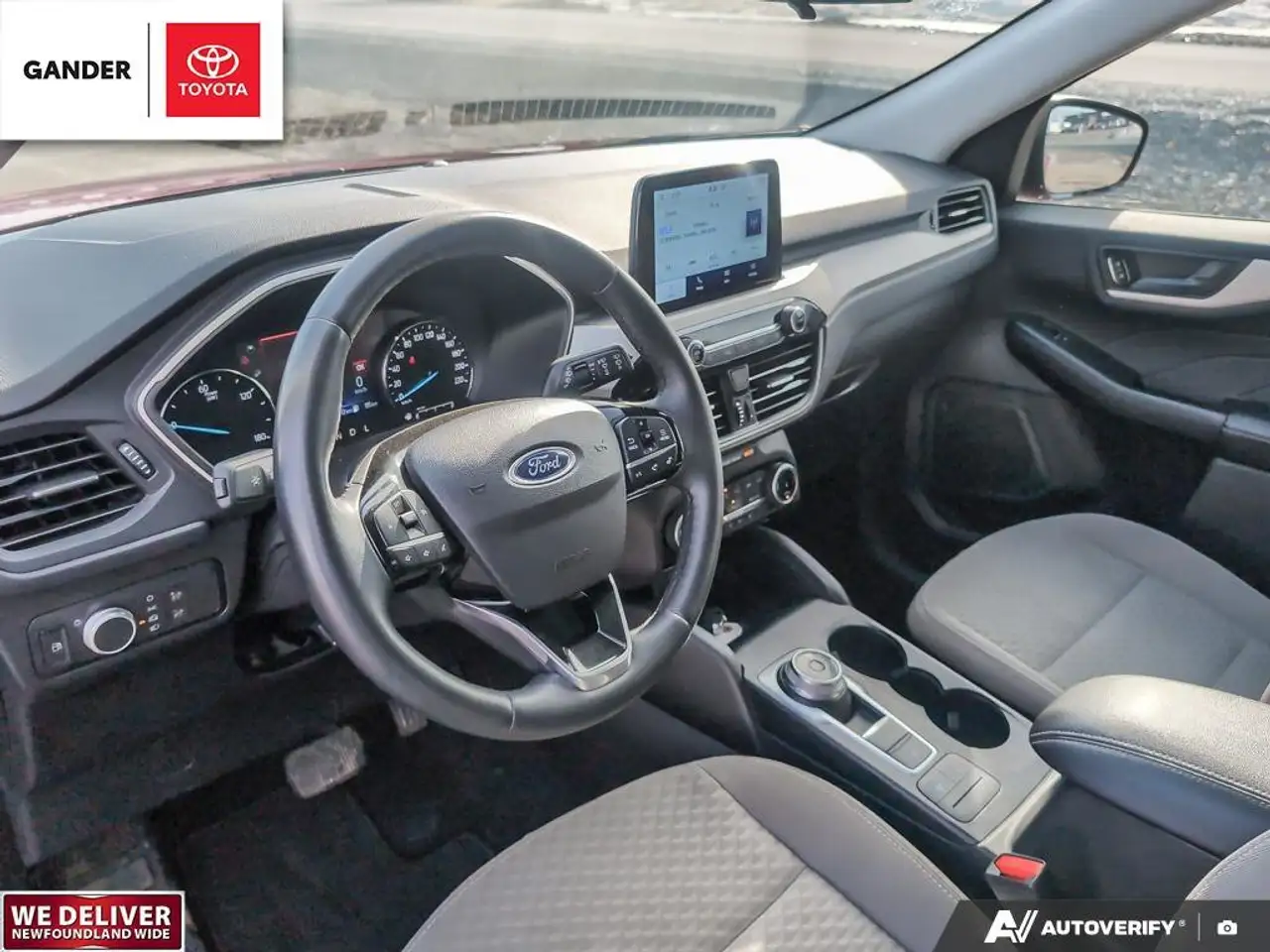 Ford Escape снимка Ford Escape