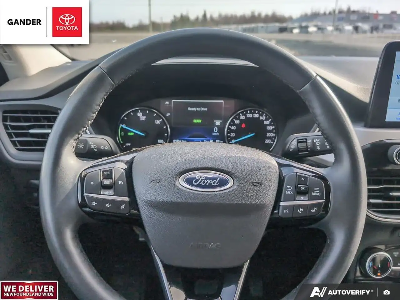 Ford Escape снимка Ford Escape