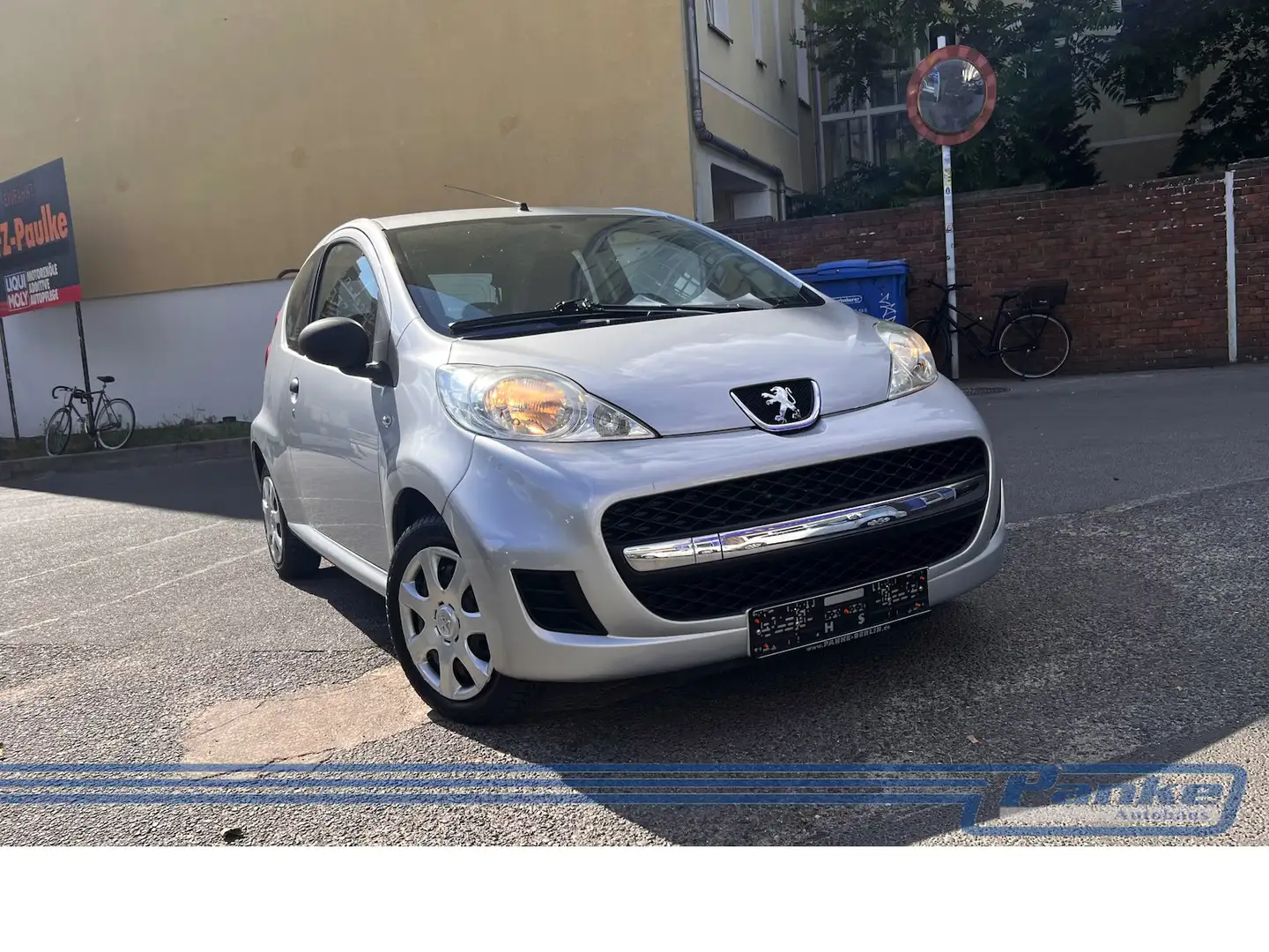 Peugeot 107 1.0 Petit Filou 70* 01/25 letzter Service * Grau - 1