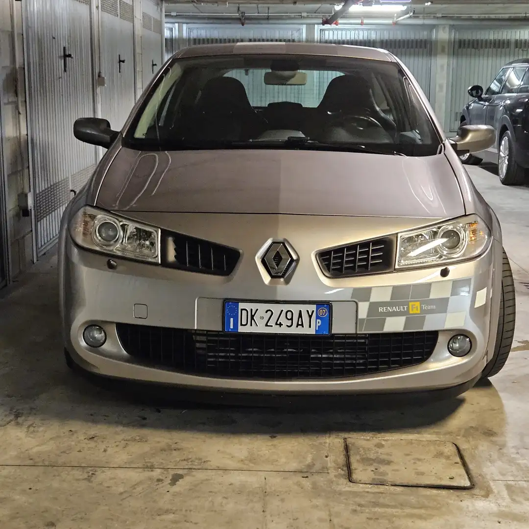 Renault Megane 3p 2.0 16v F1 Team R26 - 2