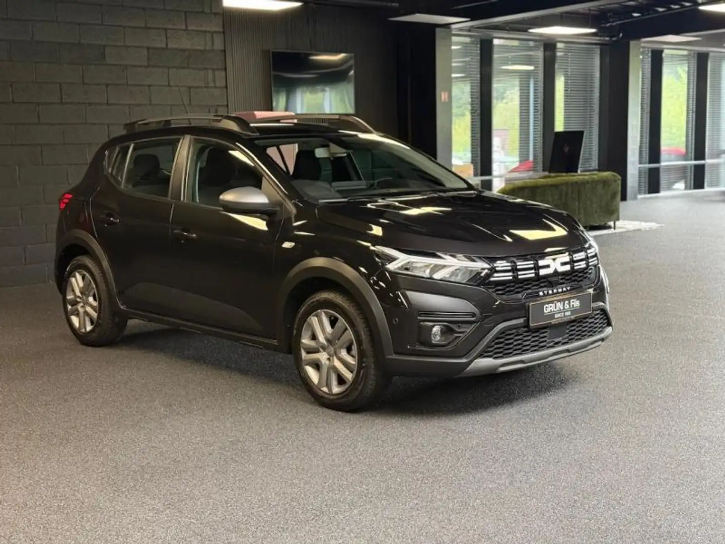Dacia Sandero STEPWAY Noir - 1