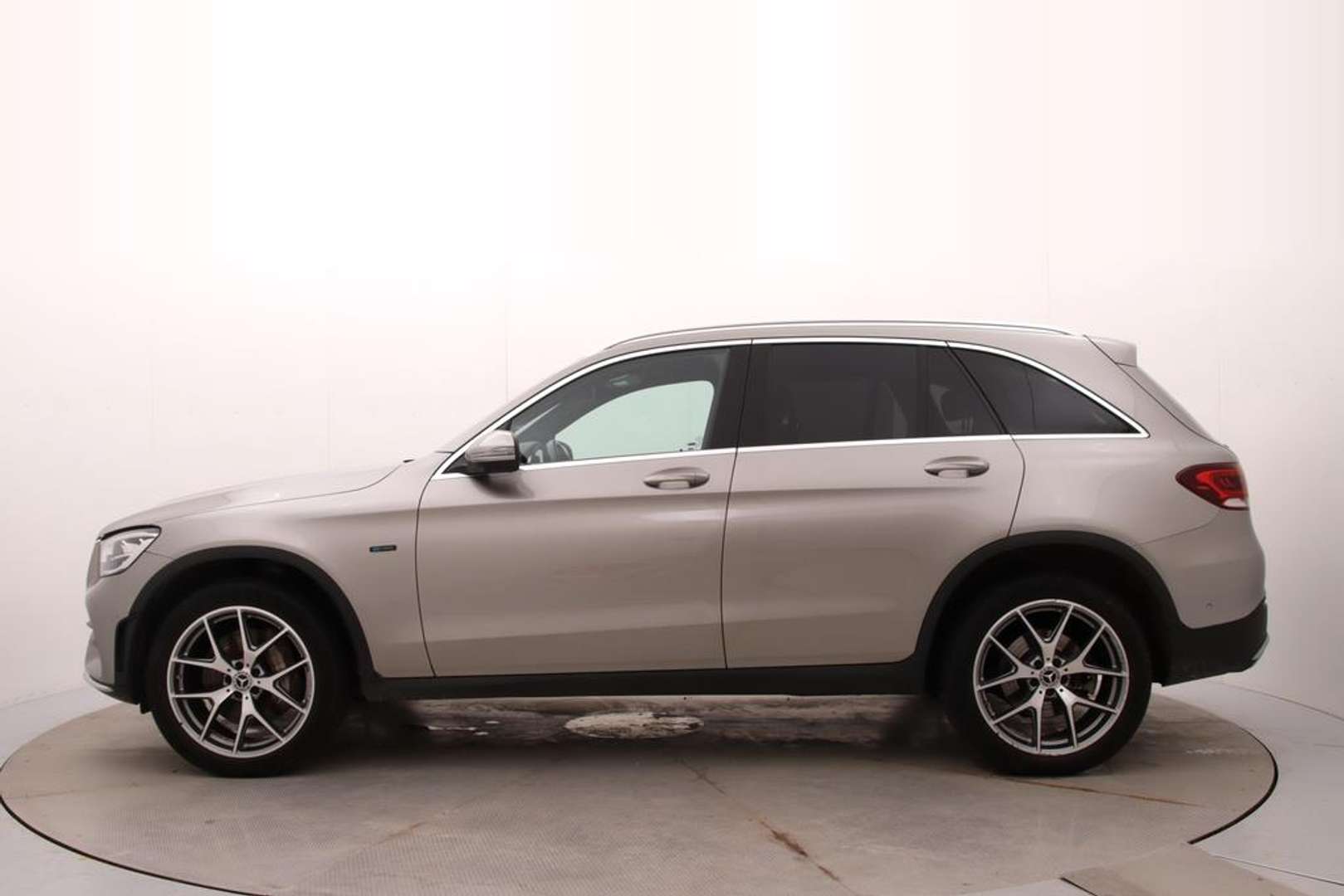 Mercedes GLC 300 AMG Line - - Joinsteer - #2