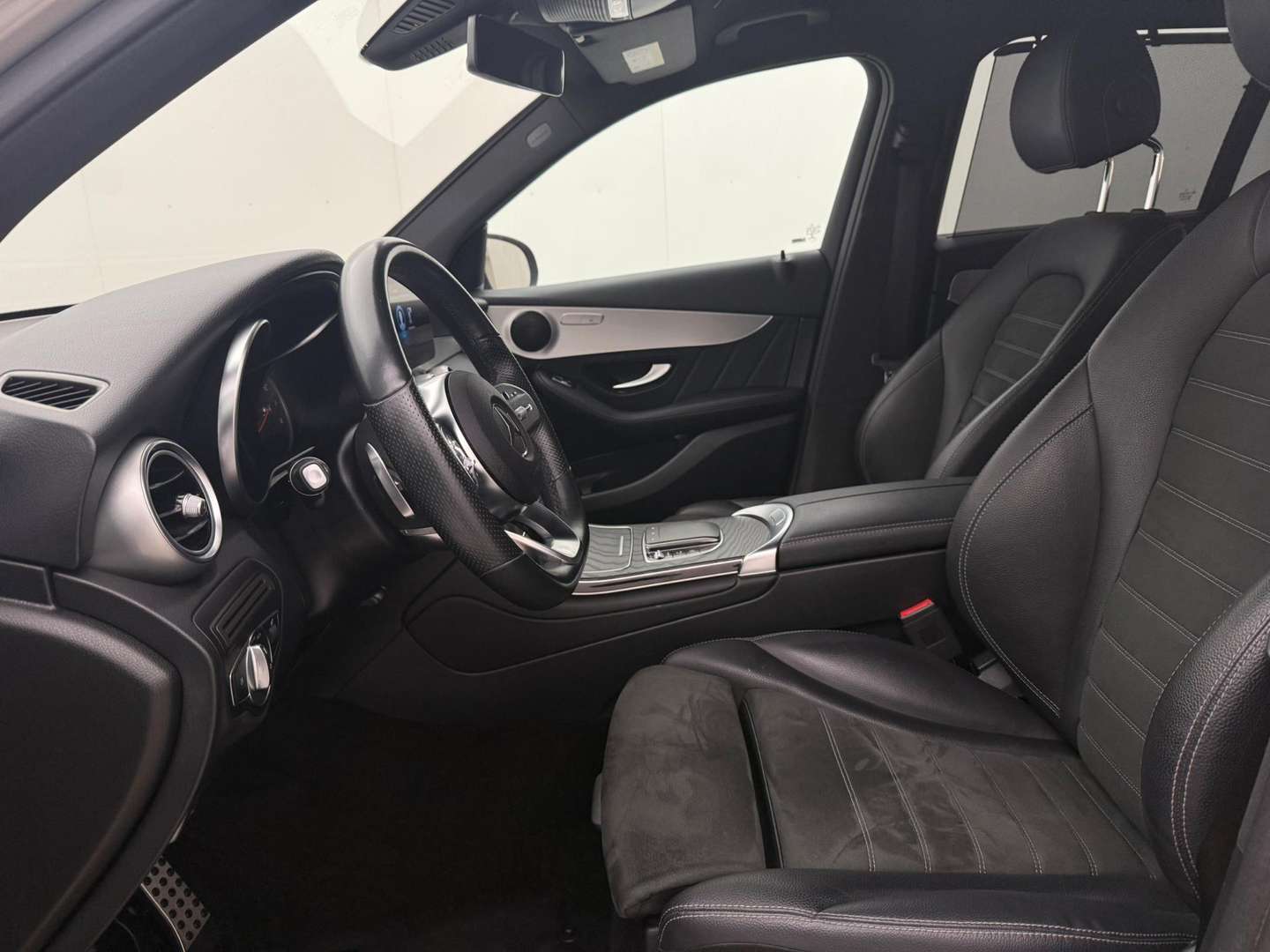 Mercedes GLC 300 AMG Line - - Joinsteer - #3