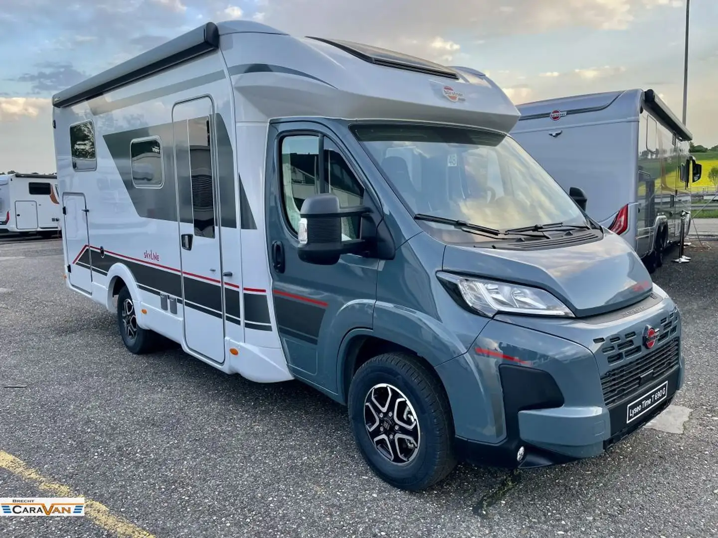 Bürstner Lyseo Time Skyline 690 G - 1