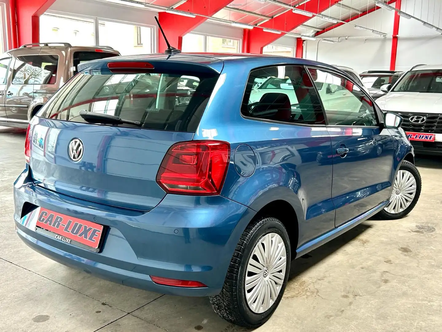 Volkswagen Polo 1.4 CR TDI 75CV 3PORTES CLIMATISATION NAV Blauw - 2