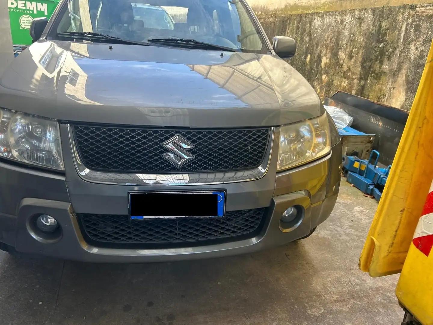 Suzuki Grand Vitara Grand Vitara 5p 1.9 ddis Executive Gris - 1