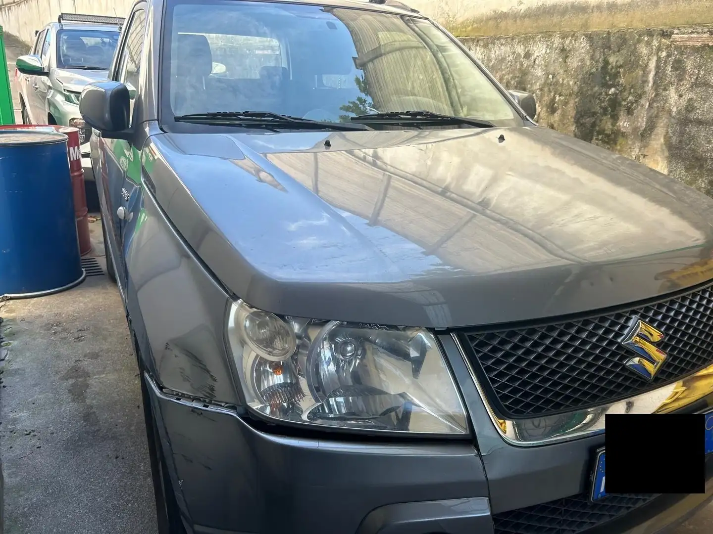 Suzuki Grand Vitara Grand Vitara 5p 1.9 ddis Executive Gris - 2