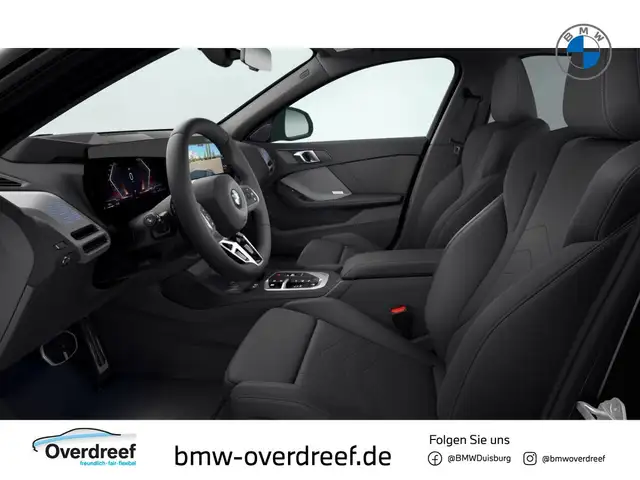BMW 1 Series view 6