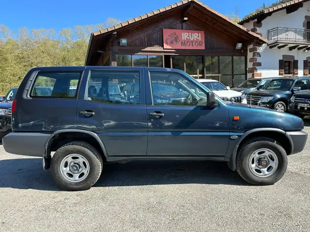 Nissan Terrano 2.7 LX D Turbo