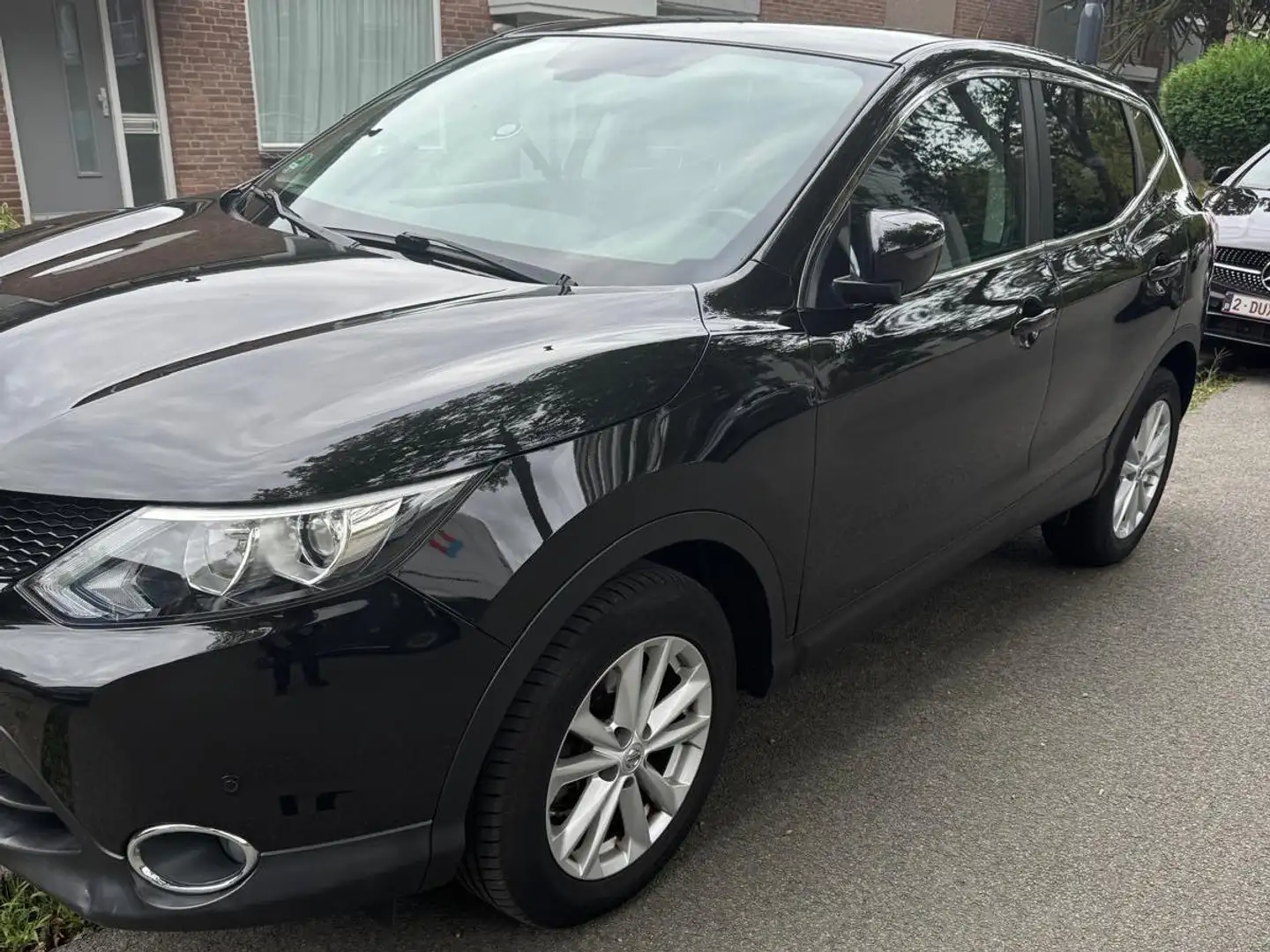 Nissan Qashqai Qashqai 1.2 Acenta Zwart - 2