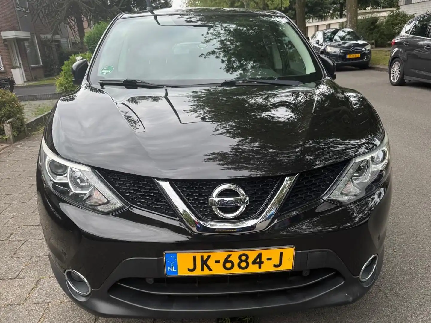 Nissan Qashqai Qashqai 1.2 Acenta Zwart - 1