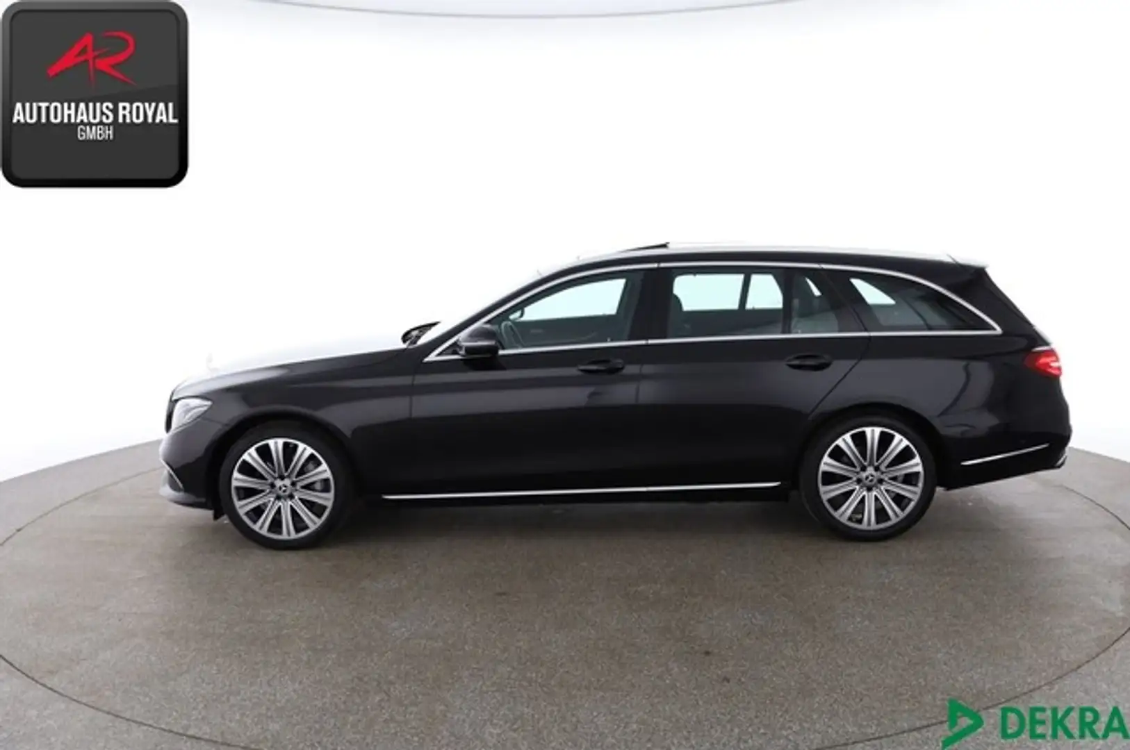 Mercedes-Benz E 300 d T EXCLUSIVE MULTIBEAM,TOTWINKEL,KAMERA Black - 2