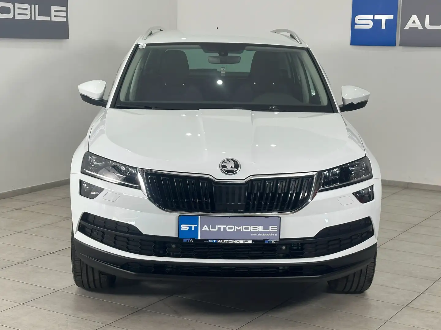 Skoda Karoq Style 4x4 // AHK // SITZHEIZUNG // Weiß - 2