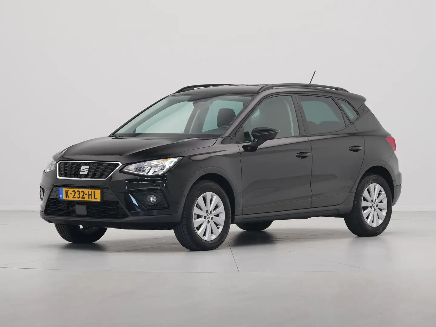 SEAT Arona 1.0 TSI 95pk Style Business Intense Navigatie Came Noir - 2