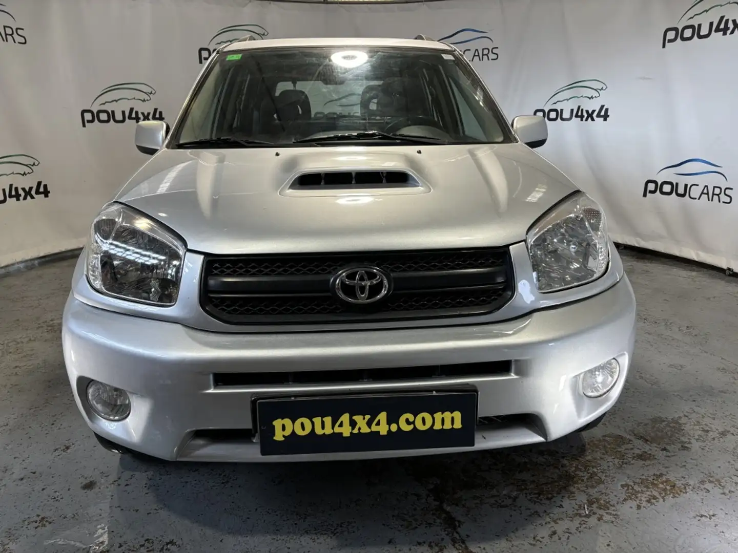Toyota RAV 4 2.0D4-D Executive Argintiu - 2