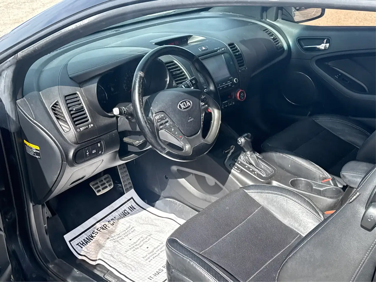 Kia Forte снимка Kia Forte