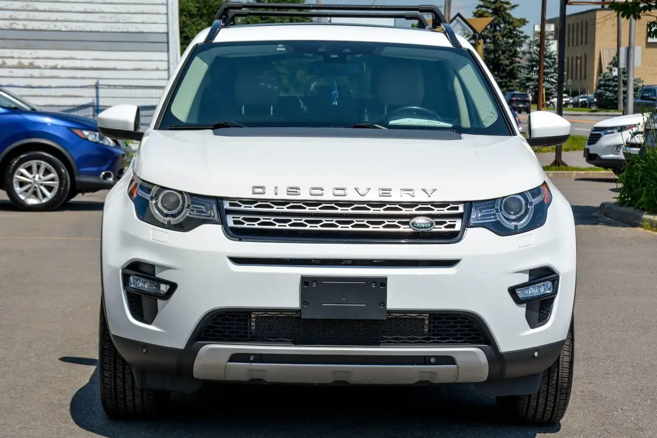 Land Rover Discovery Sport photo Land Rover Discovery Sport