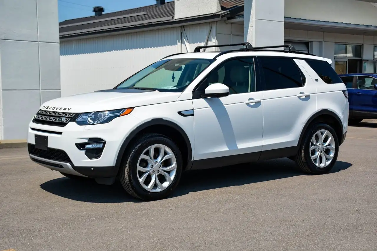 Land Rover Discovery Sport photo Land Rover Discovery Sport