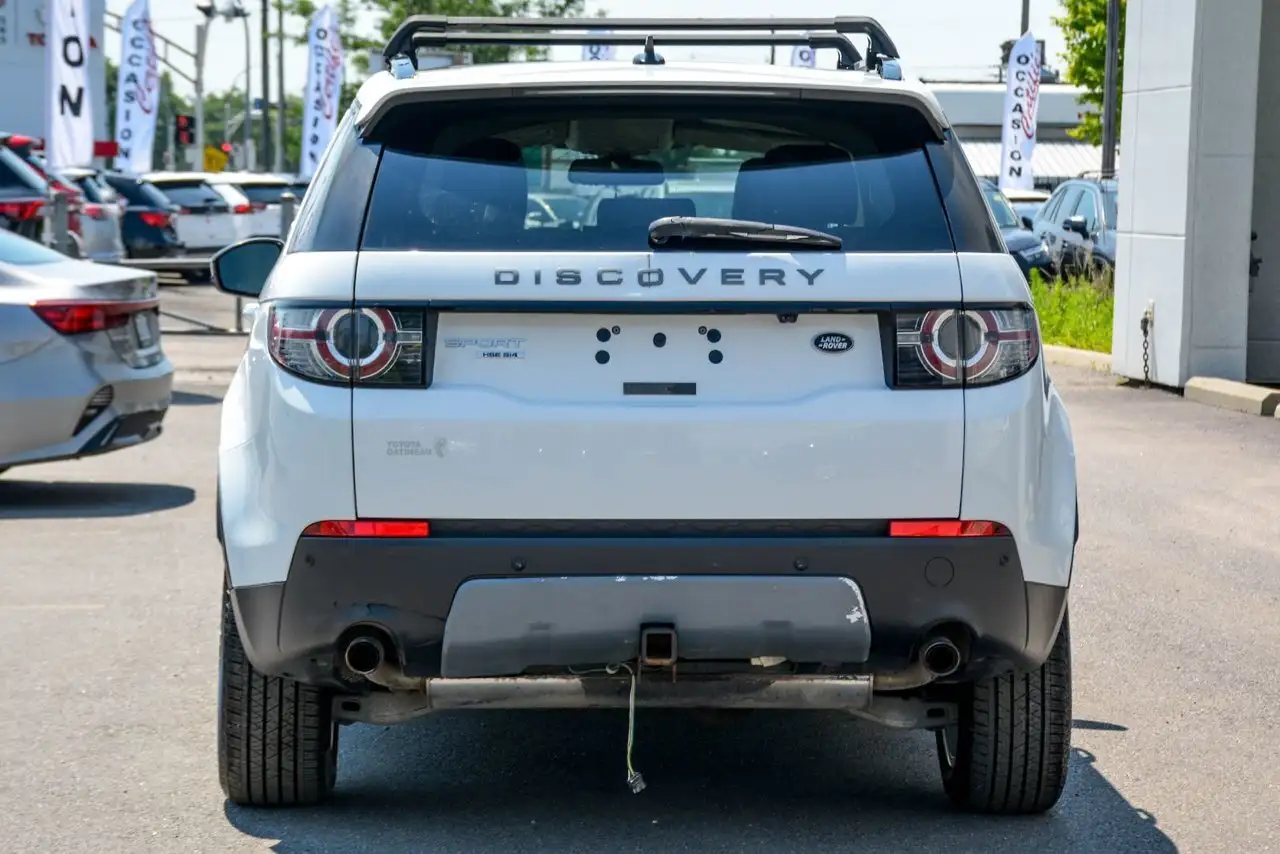 Land Rover Discovery Sport photo Land Rover Discovery Sport