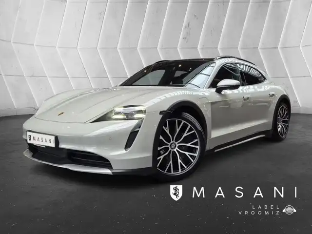 Porsche Taycan 4 cross turismo 476ch toit angle-mort