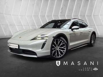 4 cross turismo 476ch toit angle-mort