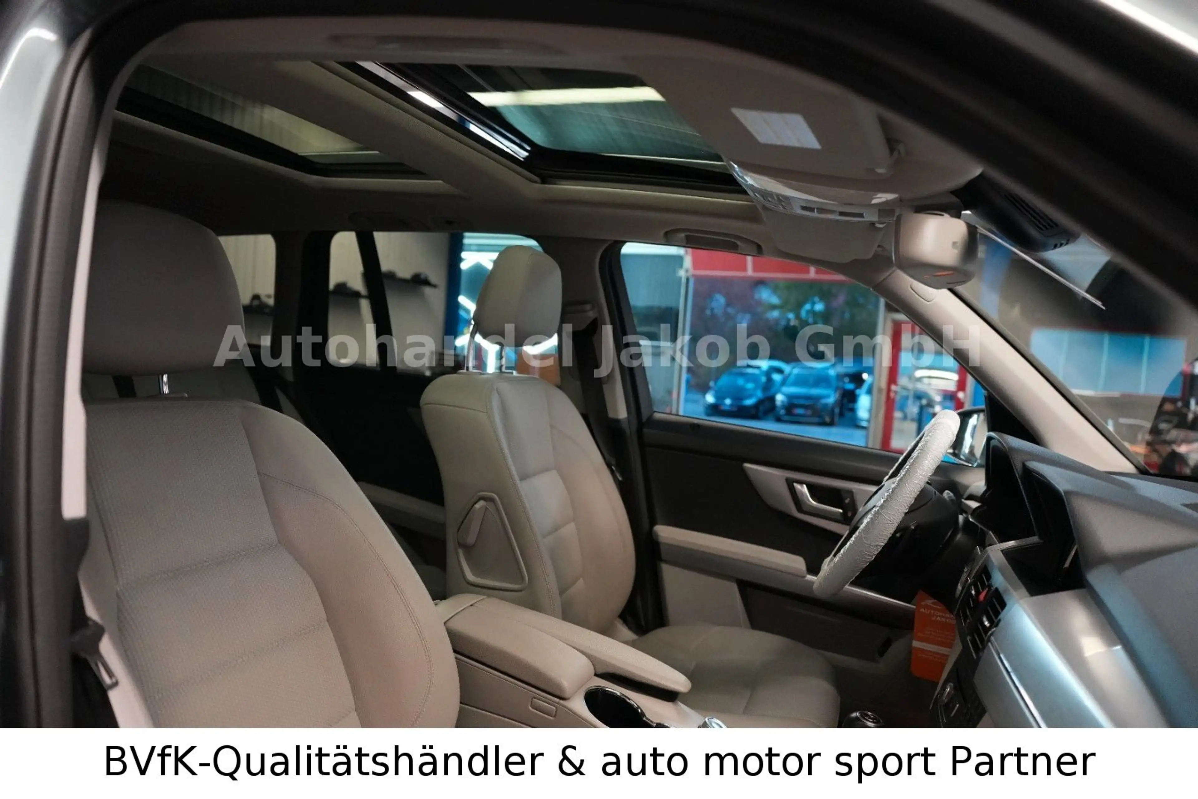 Mercedes-Benz GLK 350 GLK 4Matic | Pano | Harman Kardon | 24M Garantie — photo 11