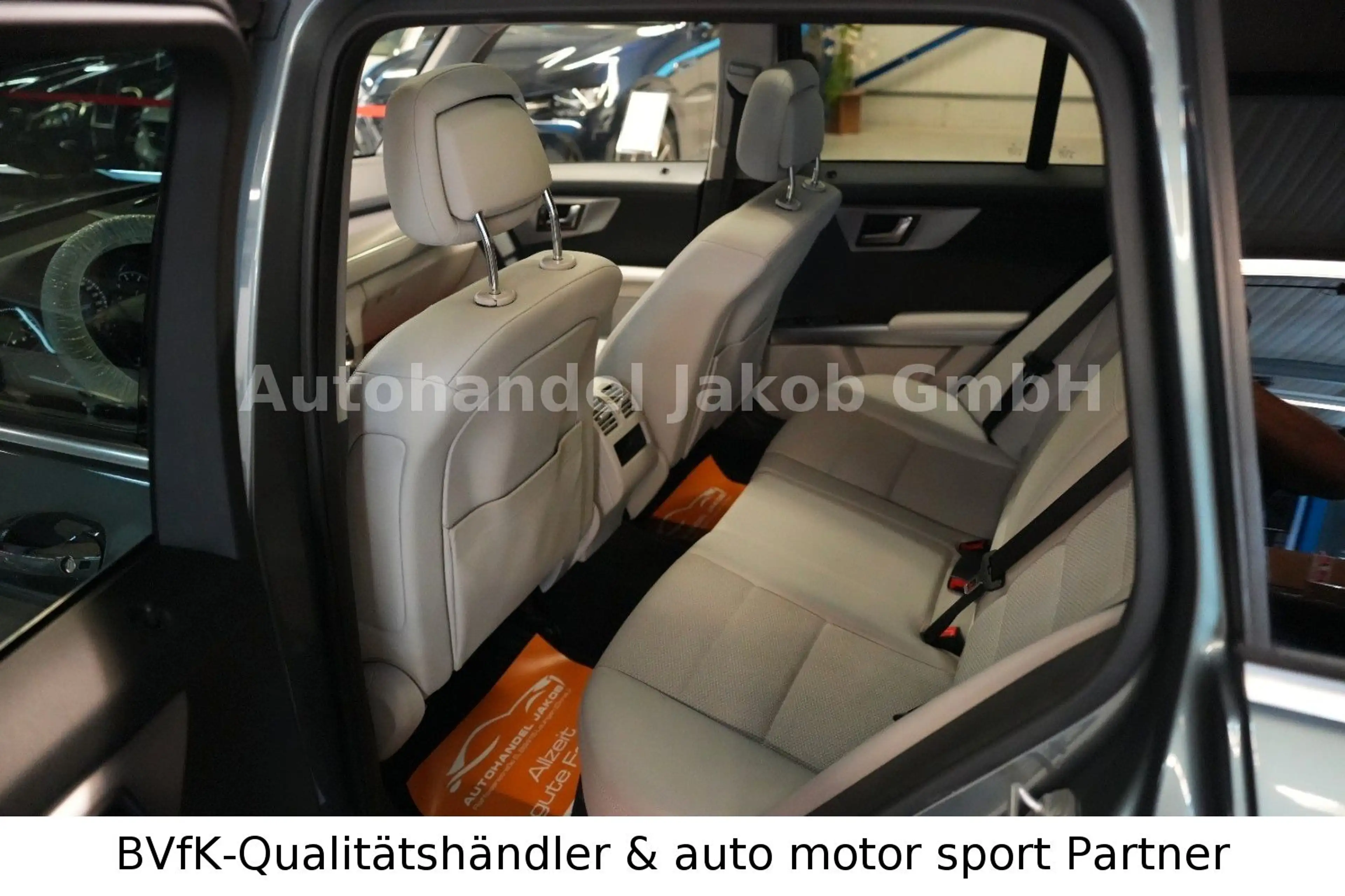 Mercedes-Benz GLK 350 GLK 4Matic | Pano | Harman Kardon | 24M Garantie — photo 13