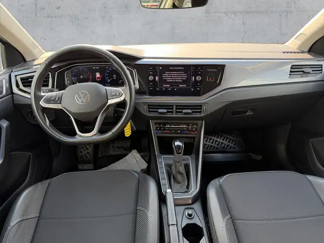 Volkswagen Taigo view 9