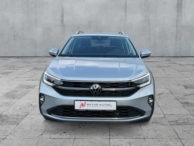 Volkswagen Taigo view 3