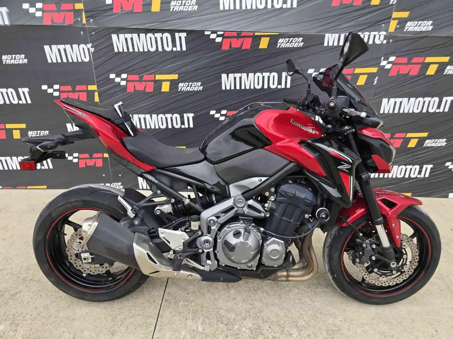 Kawasaki Z 900 / Export Video 360 Rosso - 1