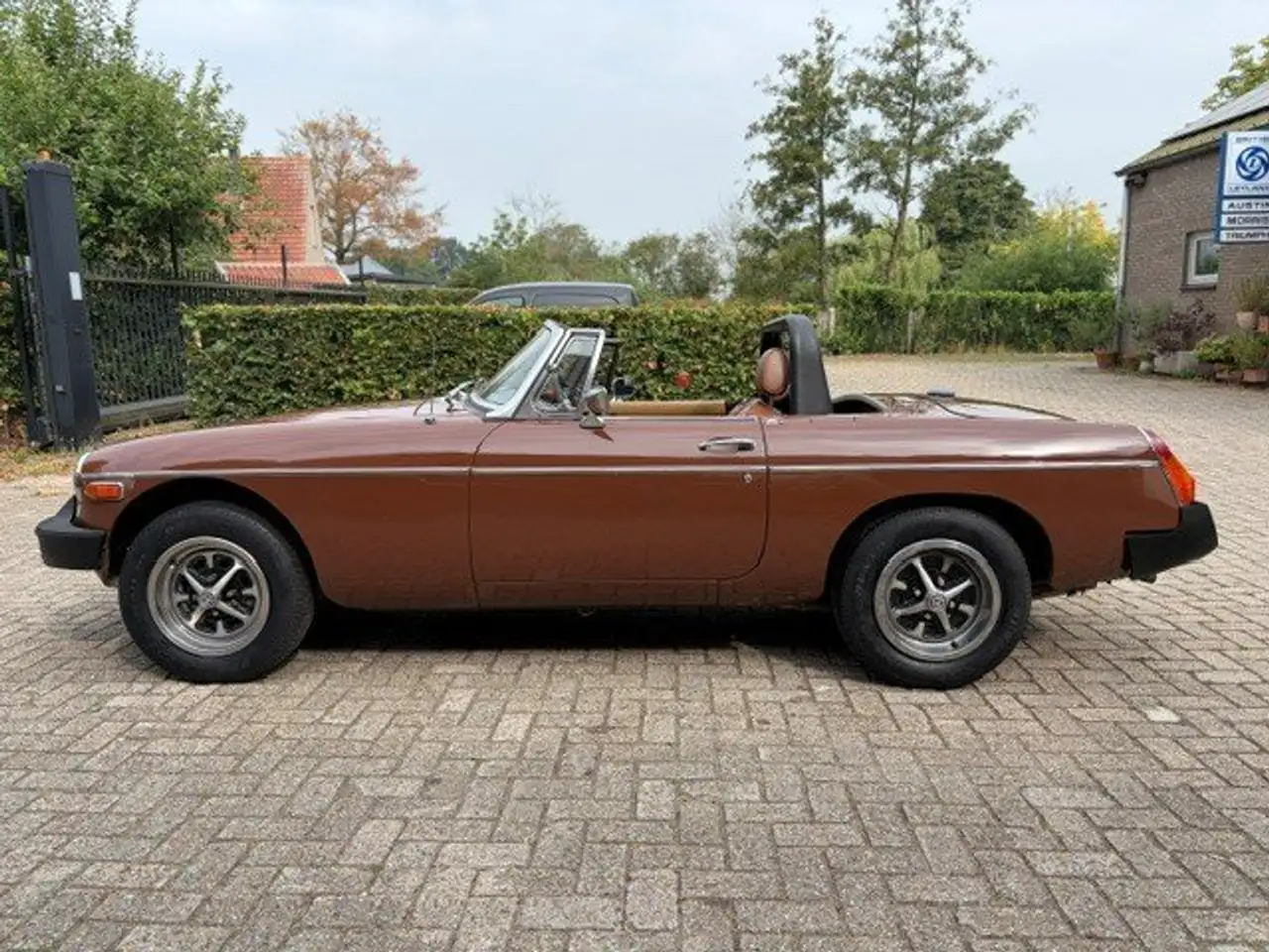 MG MGB Roadster Russet Brown, foto 8
