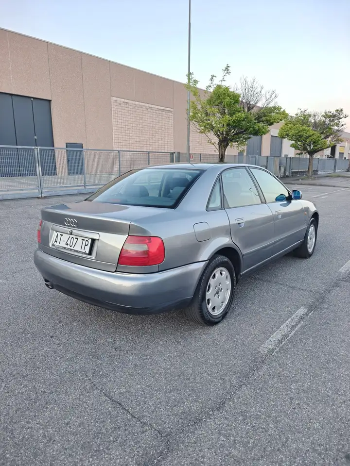 Audi A4 1.8 Business Climaautomatica ASI Certificato, foto 4