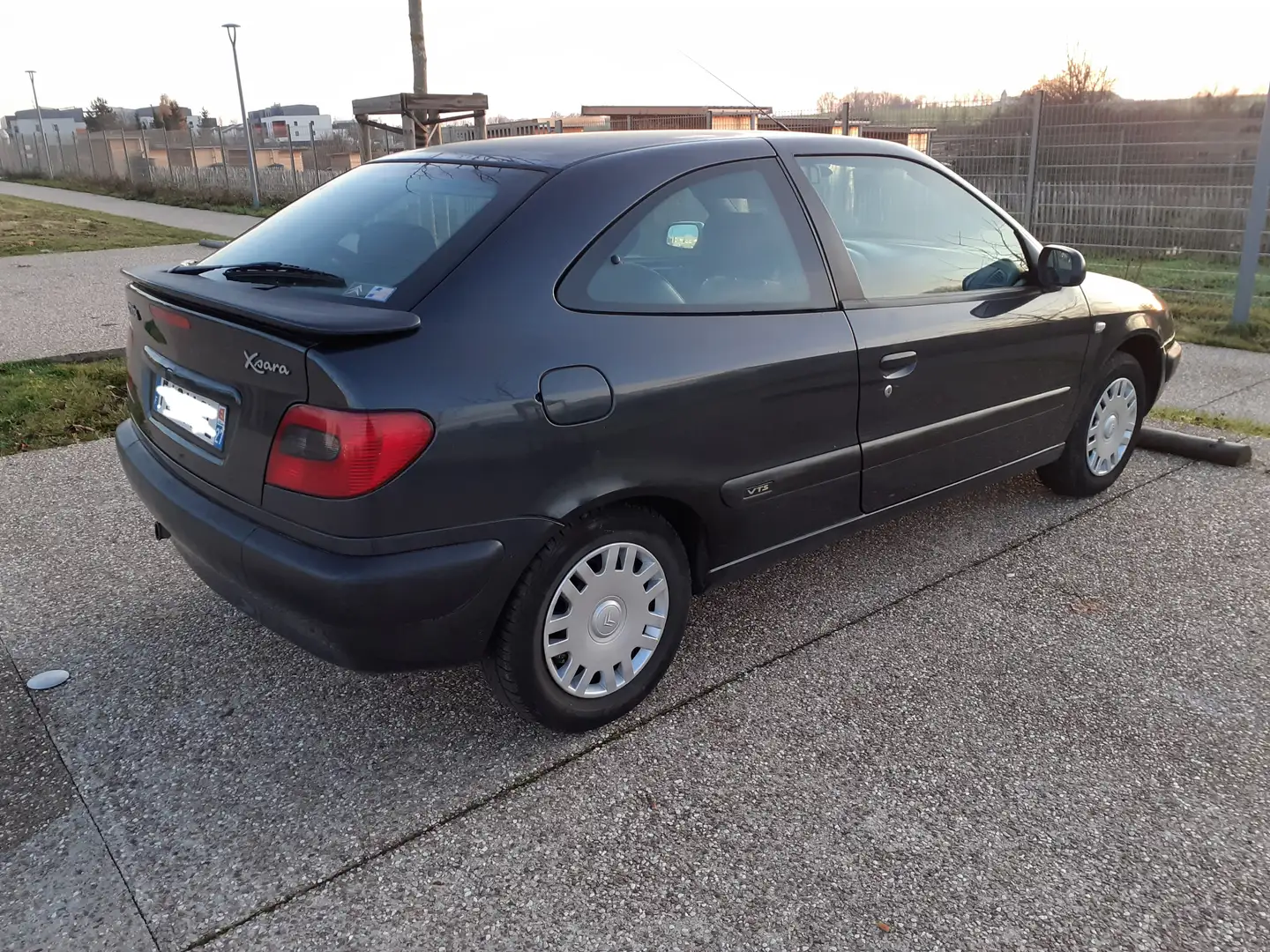 Citroen Xsara Xsara Coupé 1.8i SX Gris - 2