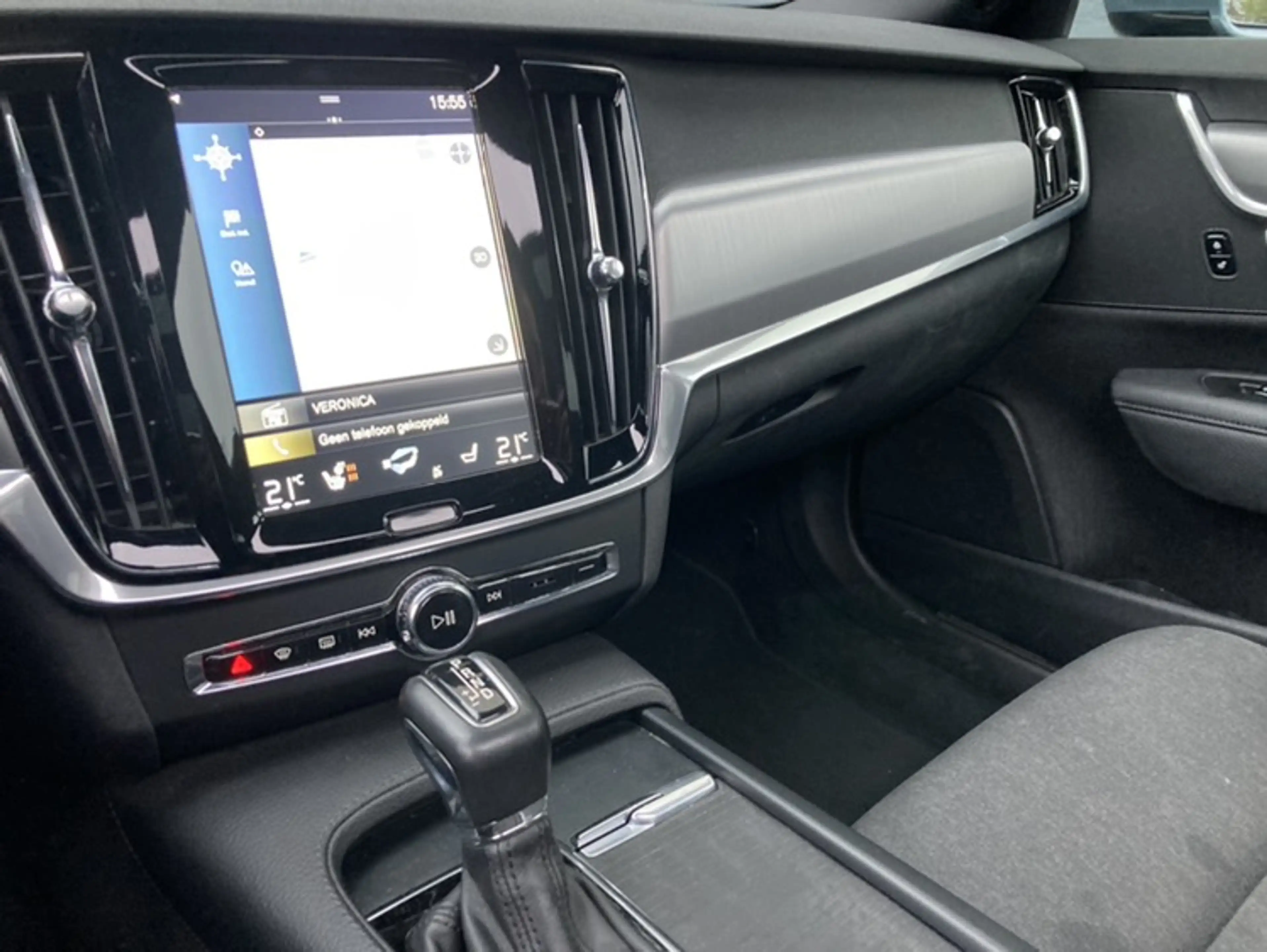 Volvo V90 2.0 D4 Inscription PANO-LED-VOLL !! — photo 12