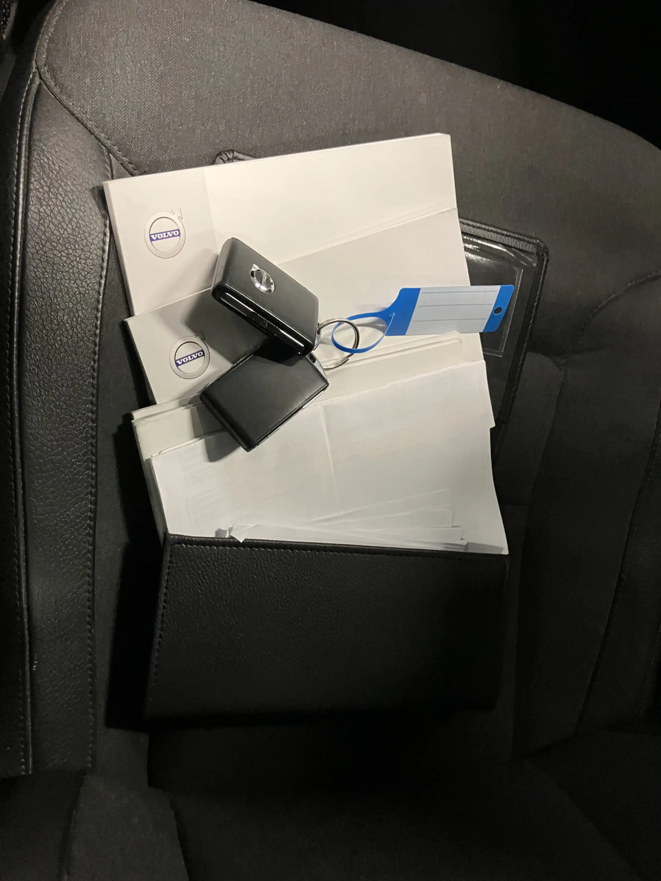 Volvo V90 2.0 D4 Inscription PANO-LED-VOLL !! — photo 15